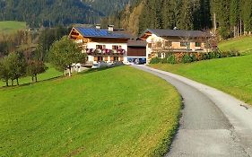 Frische Bergluft Und Laendlicher Charme - Ihr Aktiver Urlaub Am Muehlauhof
